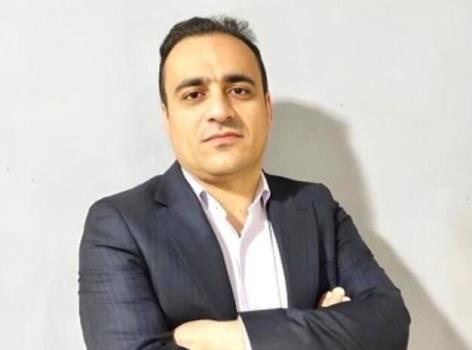 ستار هاشمی و جدال آرام با برخی سیاستهای انسدادی
